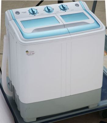 China De rechte Hoogste Wasmachine van de Ladings Grote Capaciteit met Kleurrijke Plastic Pompoptie leverancier